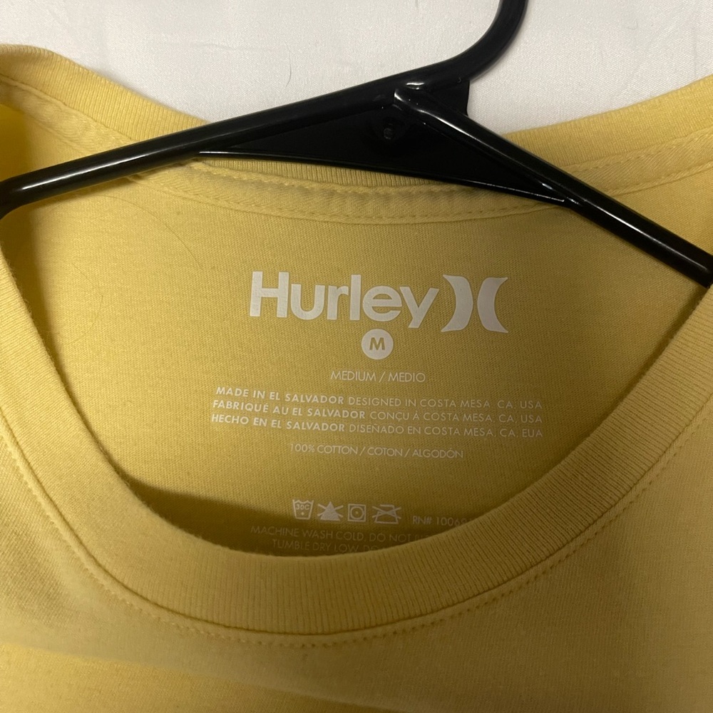 Hurley T-Shirt - Picture 3 of 3